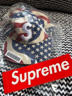 *SOLD OUT* Supreme flag print pigment coated S logo 6 panel canvas hat